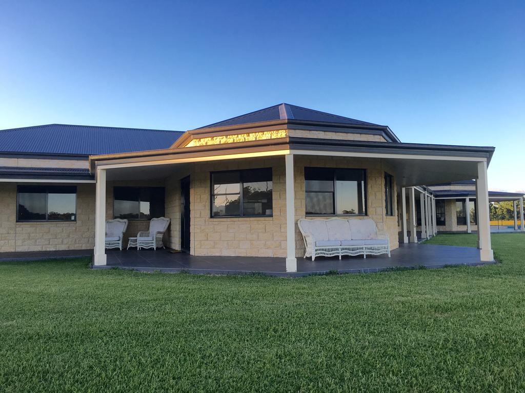 The Glen Raleigh Exterior foto